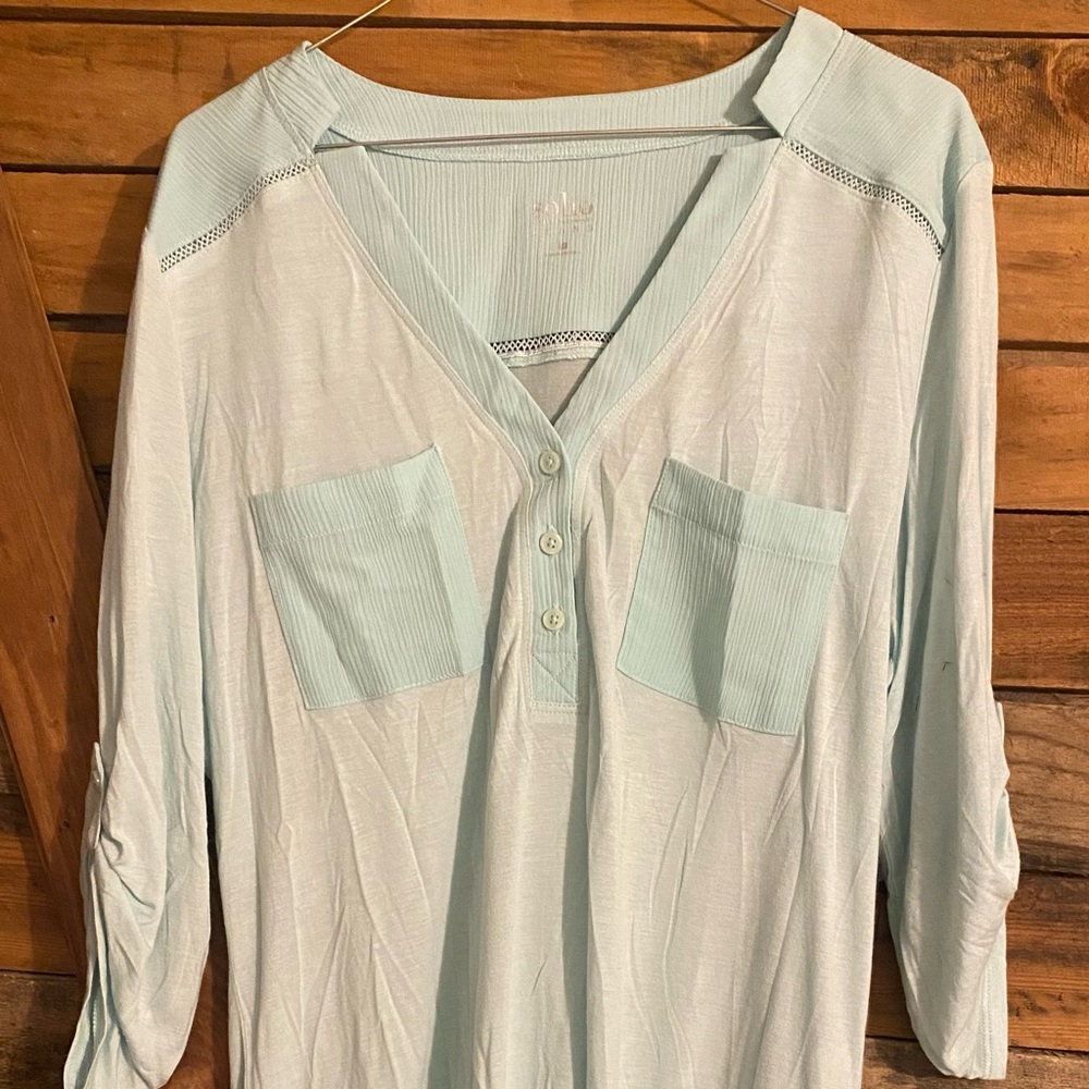 SOHO (New York & Co) mint green top. Brand new. Really pretty color. Size L